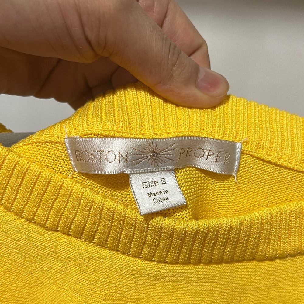 Boston Proper Yellow Ruffled Blouse - Picture 2 of 9